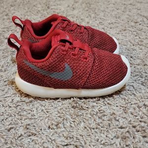 Nike Kids Red and Gray Sneakers